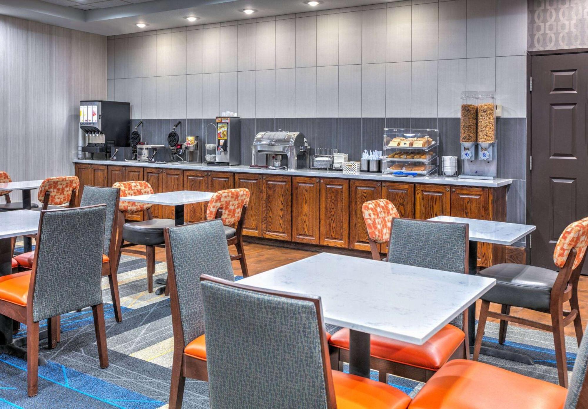 La Quinta By Wyndham Fort Worth Ne Mall Hurst Exterior foto